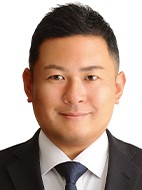 うすぐち 誠二
