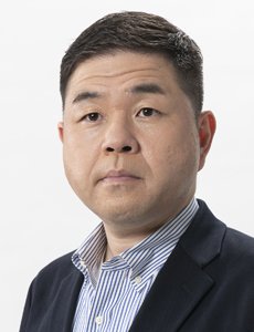 香西 かつ介
