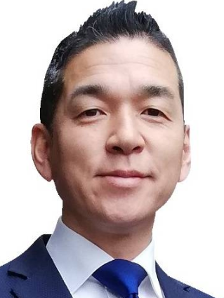 上田 くによし
