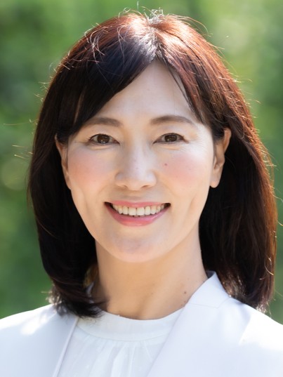 南 由美子