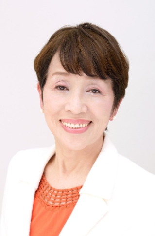 小島 しょうこ