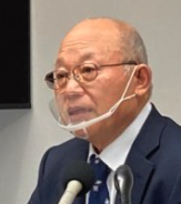 やまね 岩男