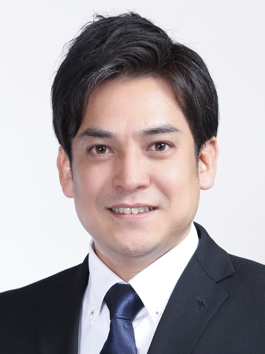 堀 研二郎