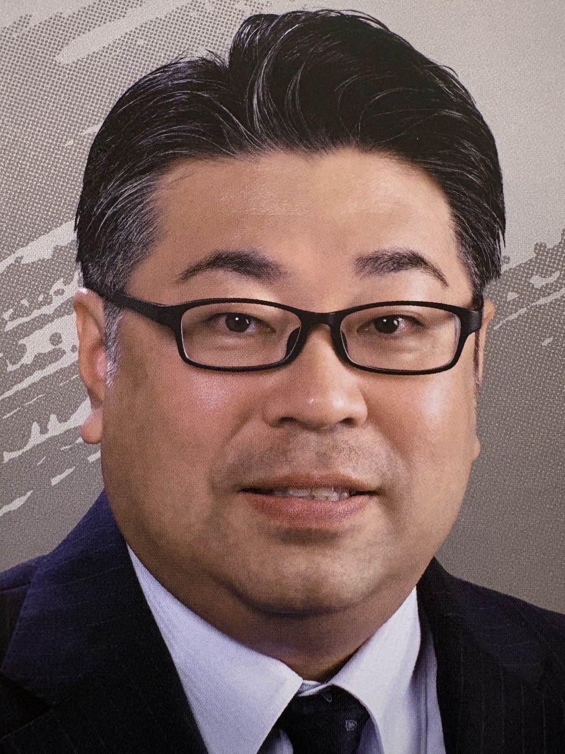 四海 公貴