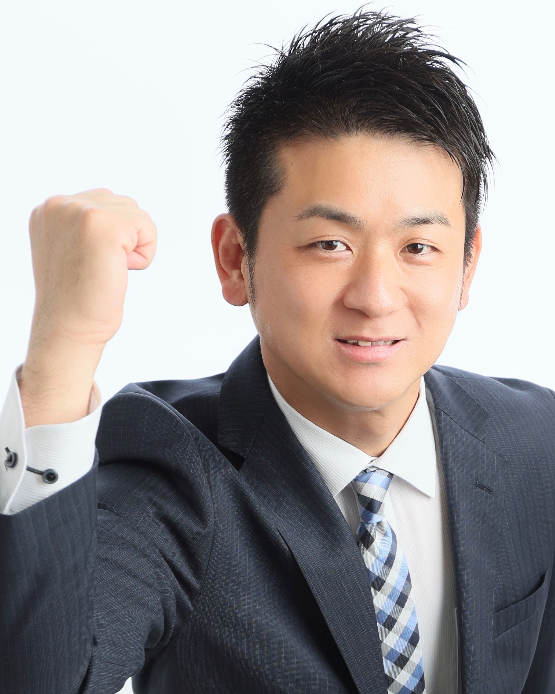 よこしま 幸英