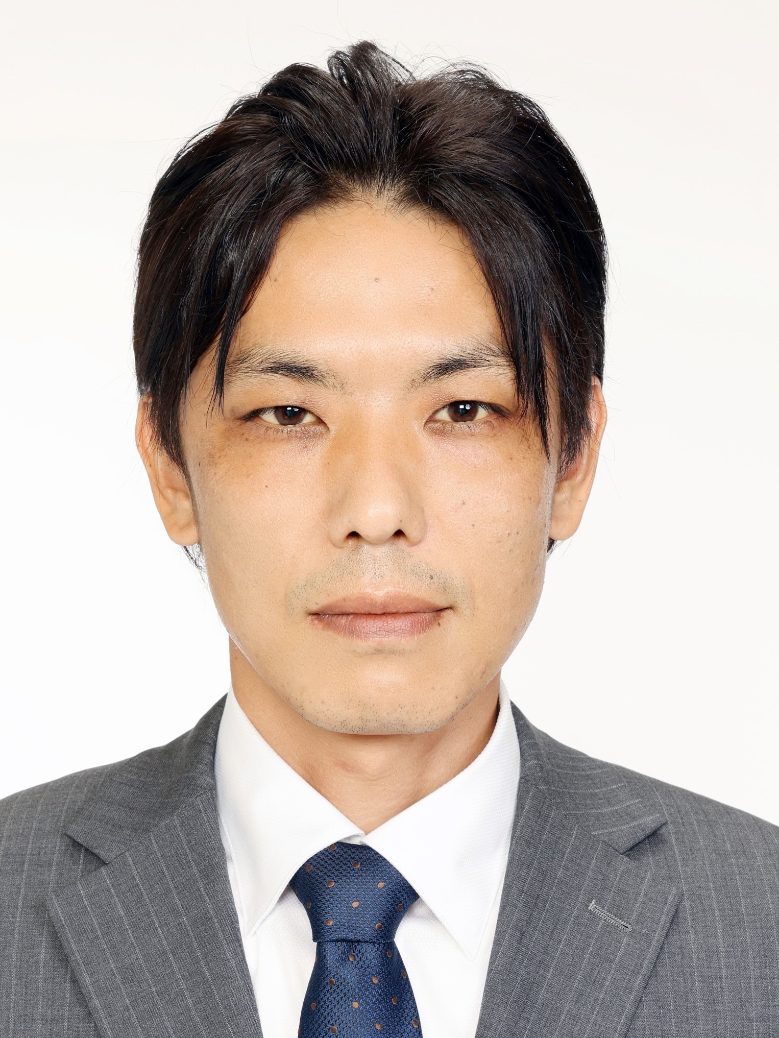 村上 ゆうぞう