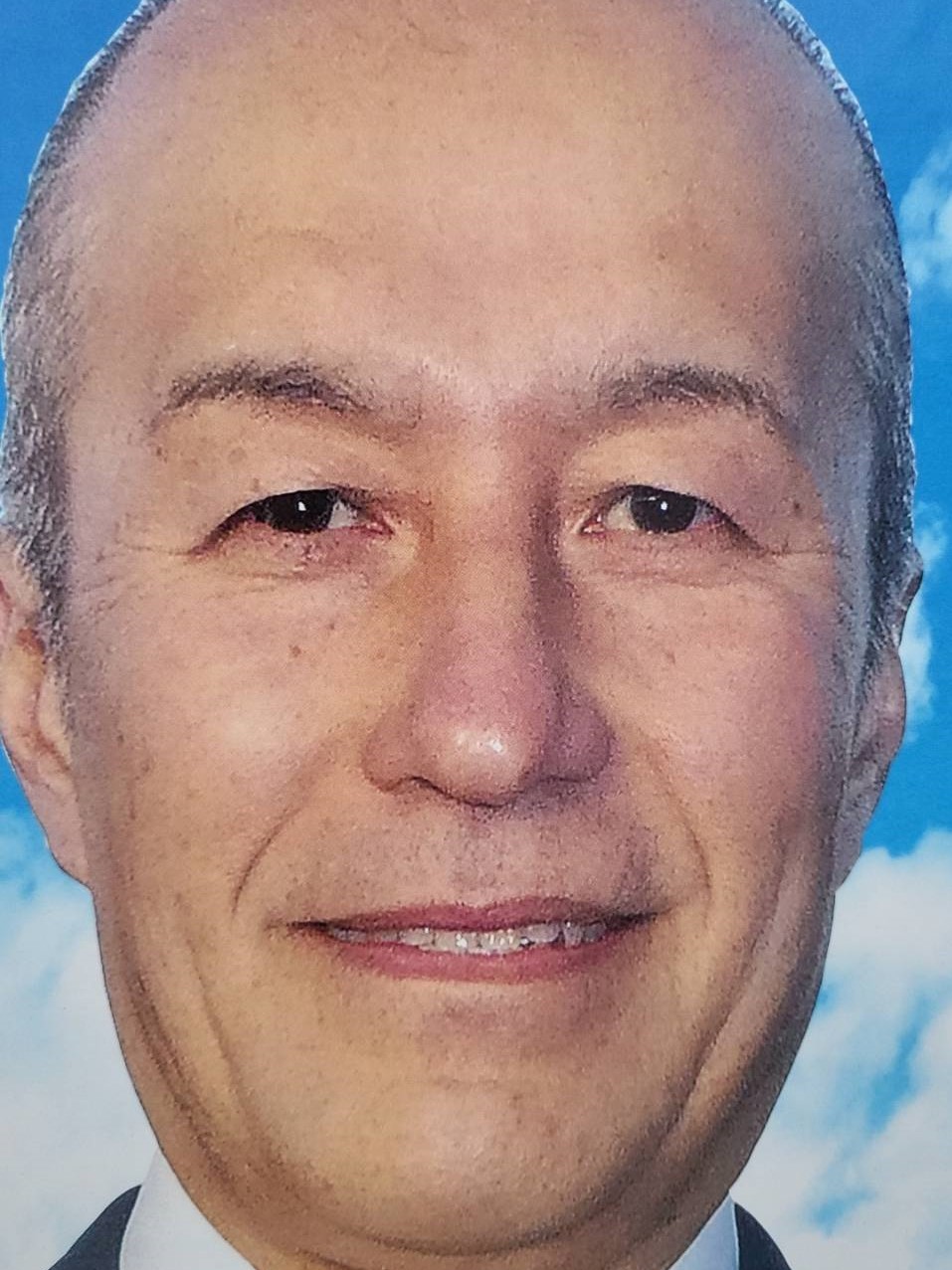しげしろ 泰弘
