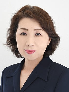 青山 まゆみ