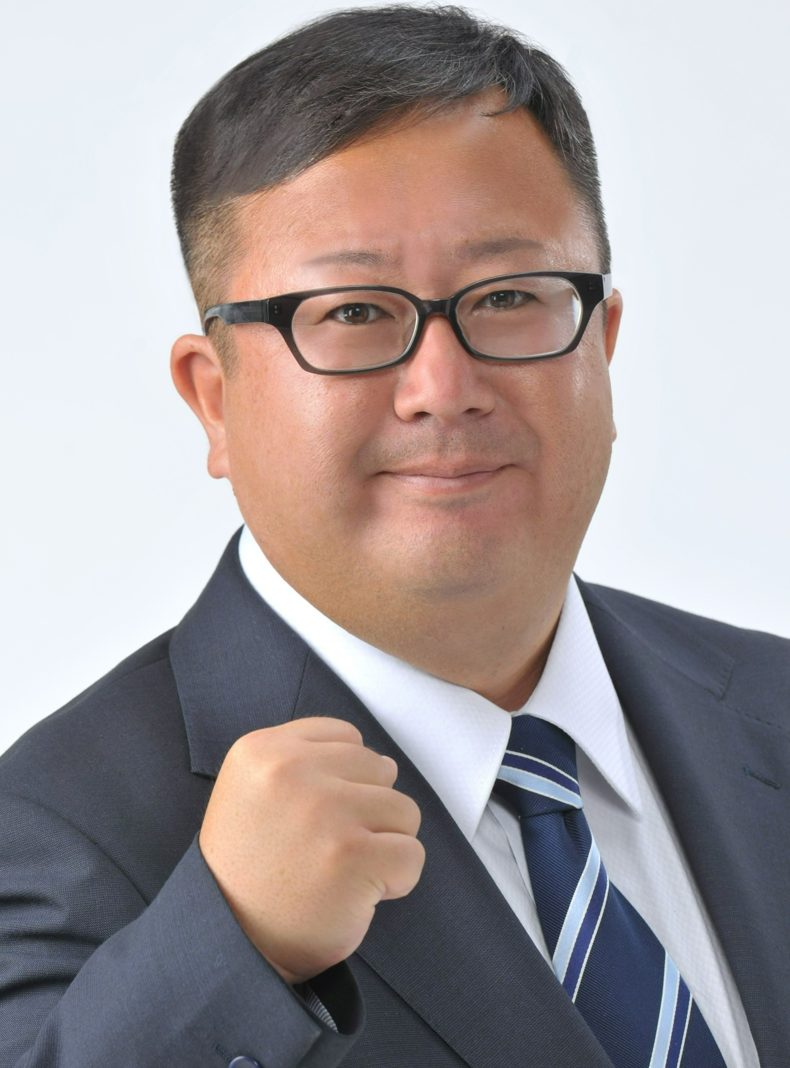 大西 けんじ