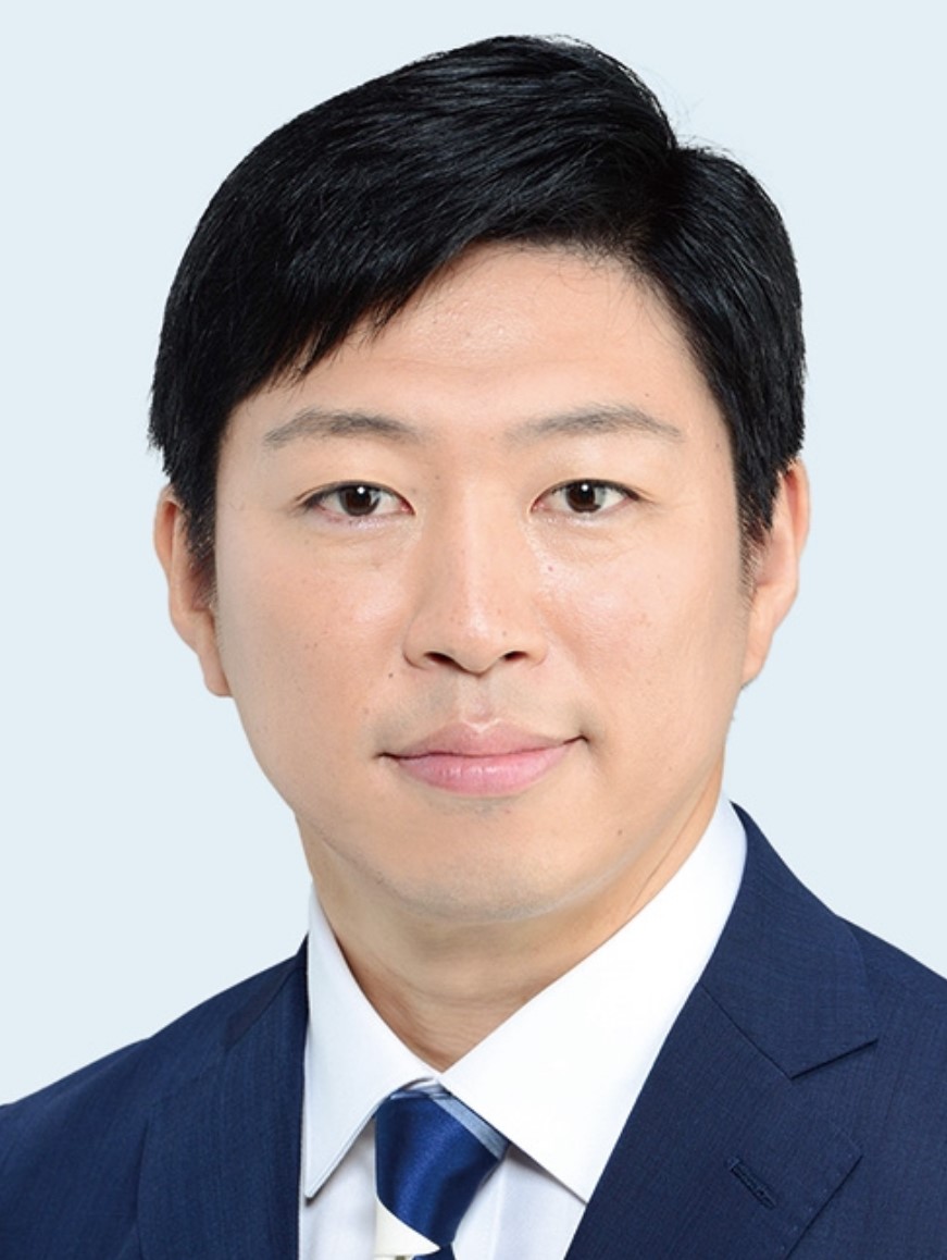 いいだ 健一