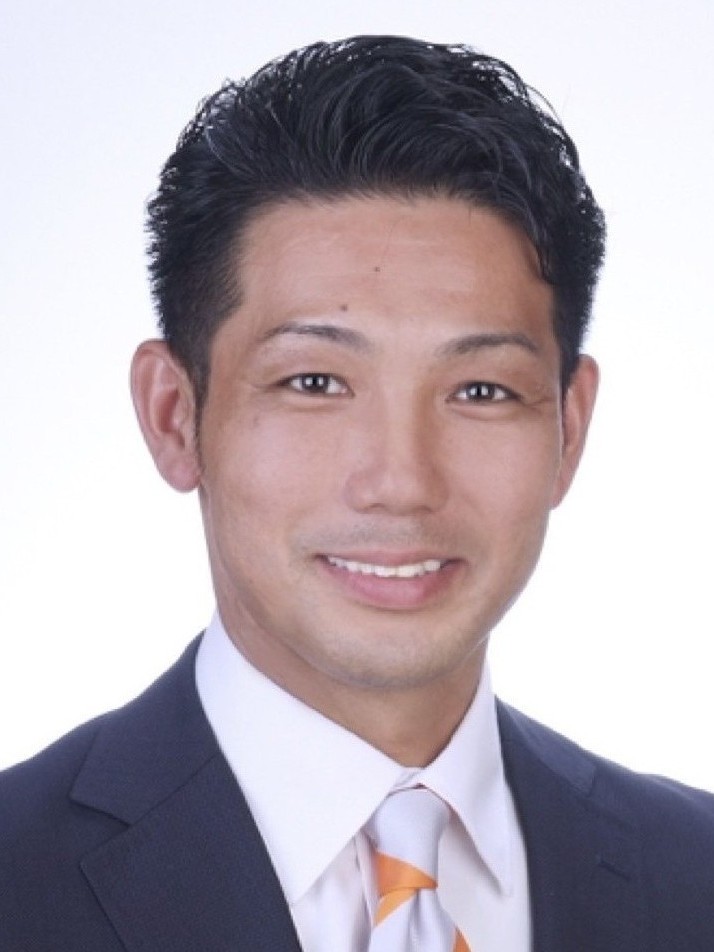 山下 さとし