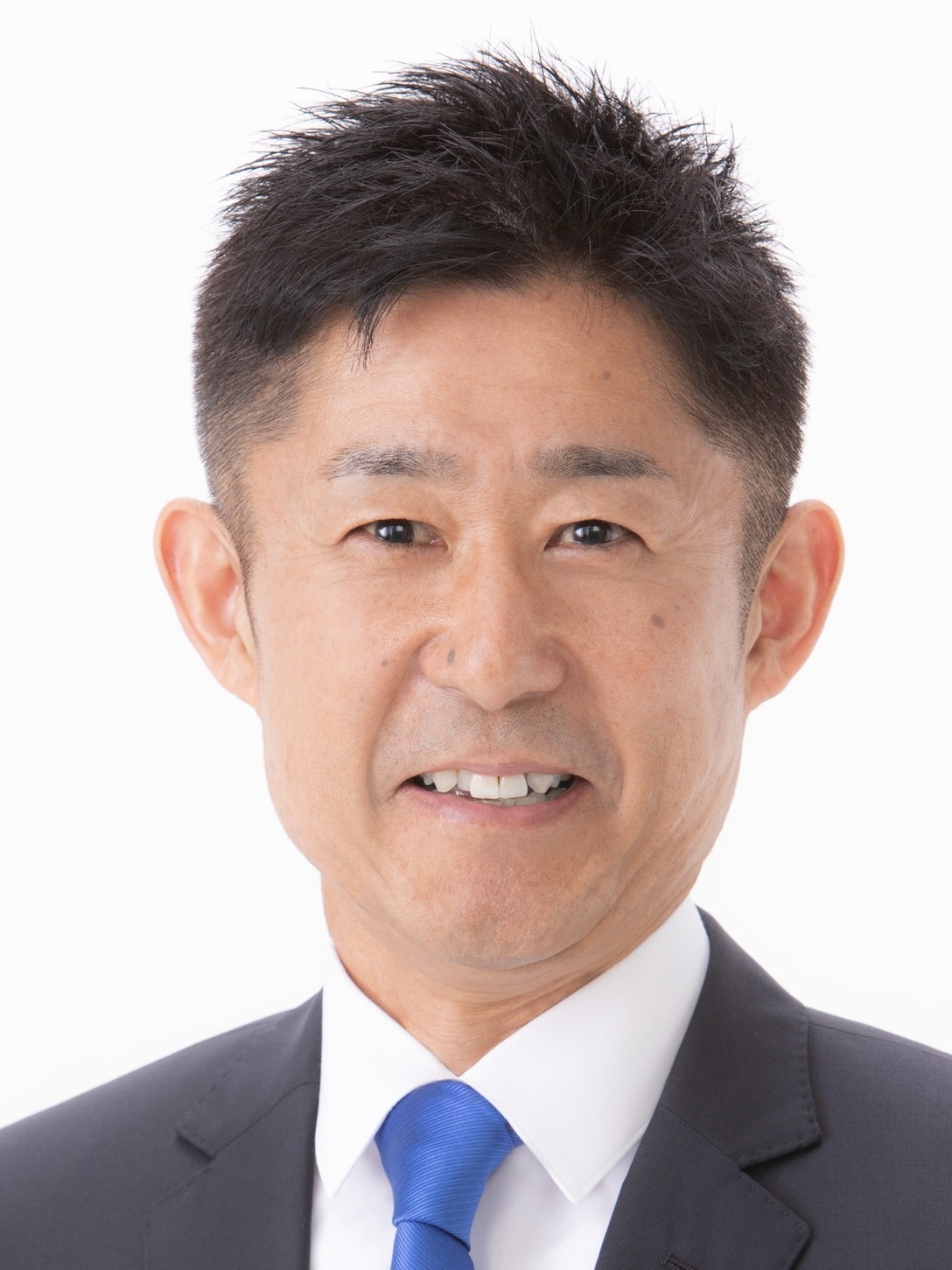 高塚 誠