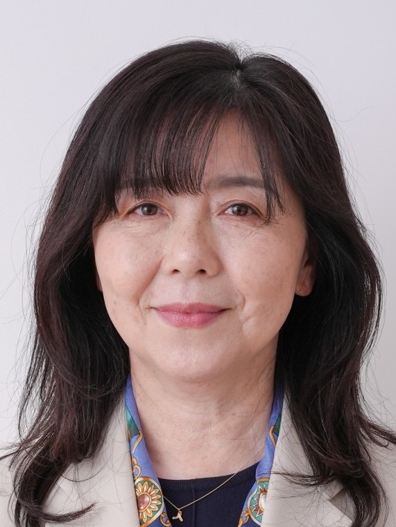安田 明子