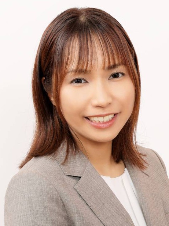 山本 なつみ