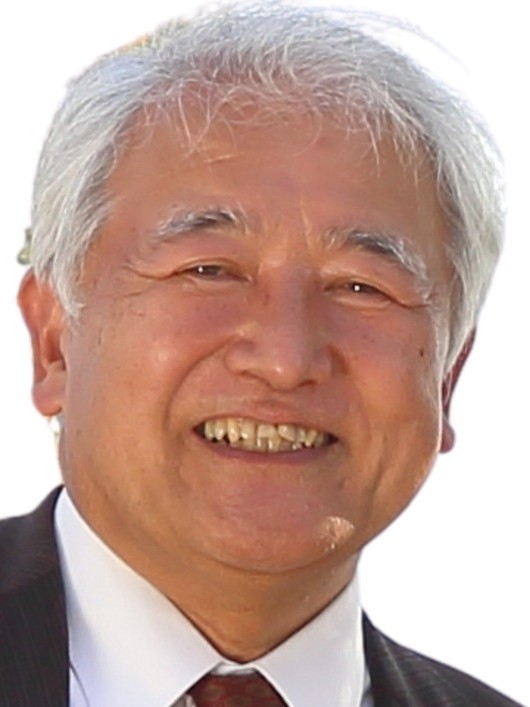 つかだ 忠則