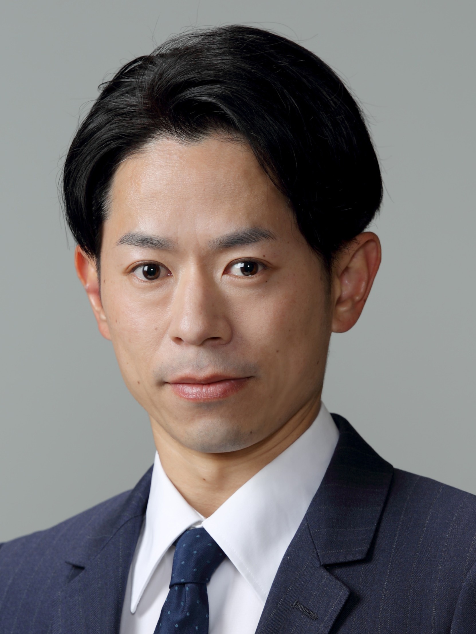 大平 くにあき