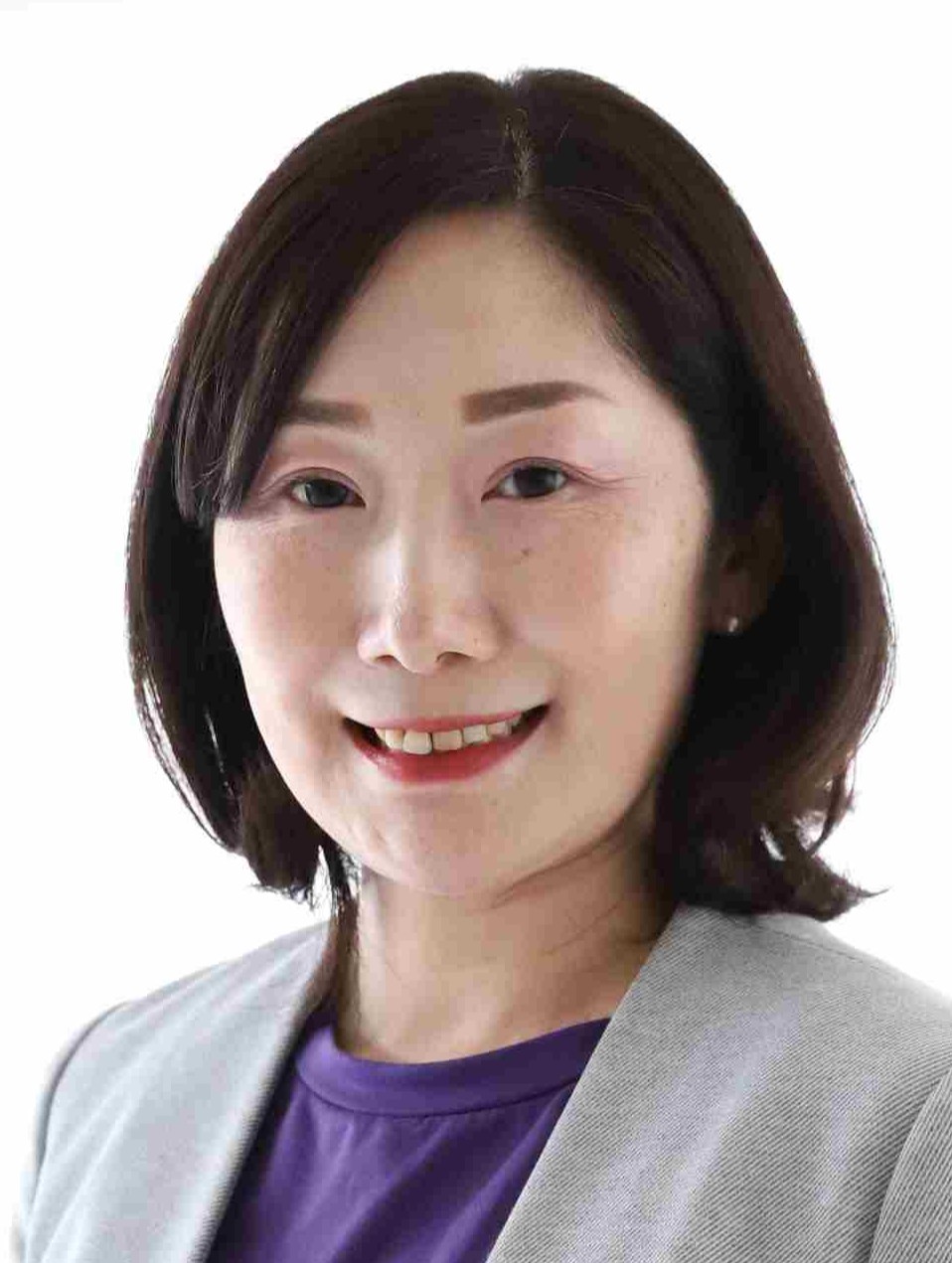 新津 まりか