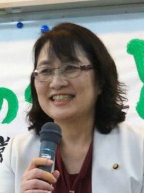 深田 ゆり子