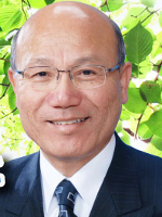 上田 春雄