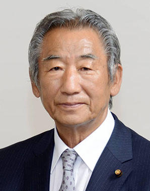 すぎやま 三郎
