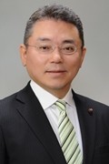 おおやね 秀明