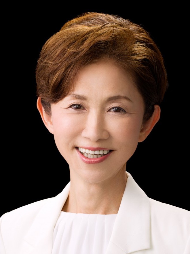 鎌田 さゆり