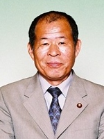 巌 博
