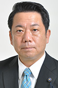 金城 泰邦