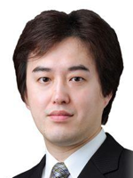 みかも 秀文