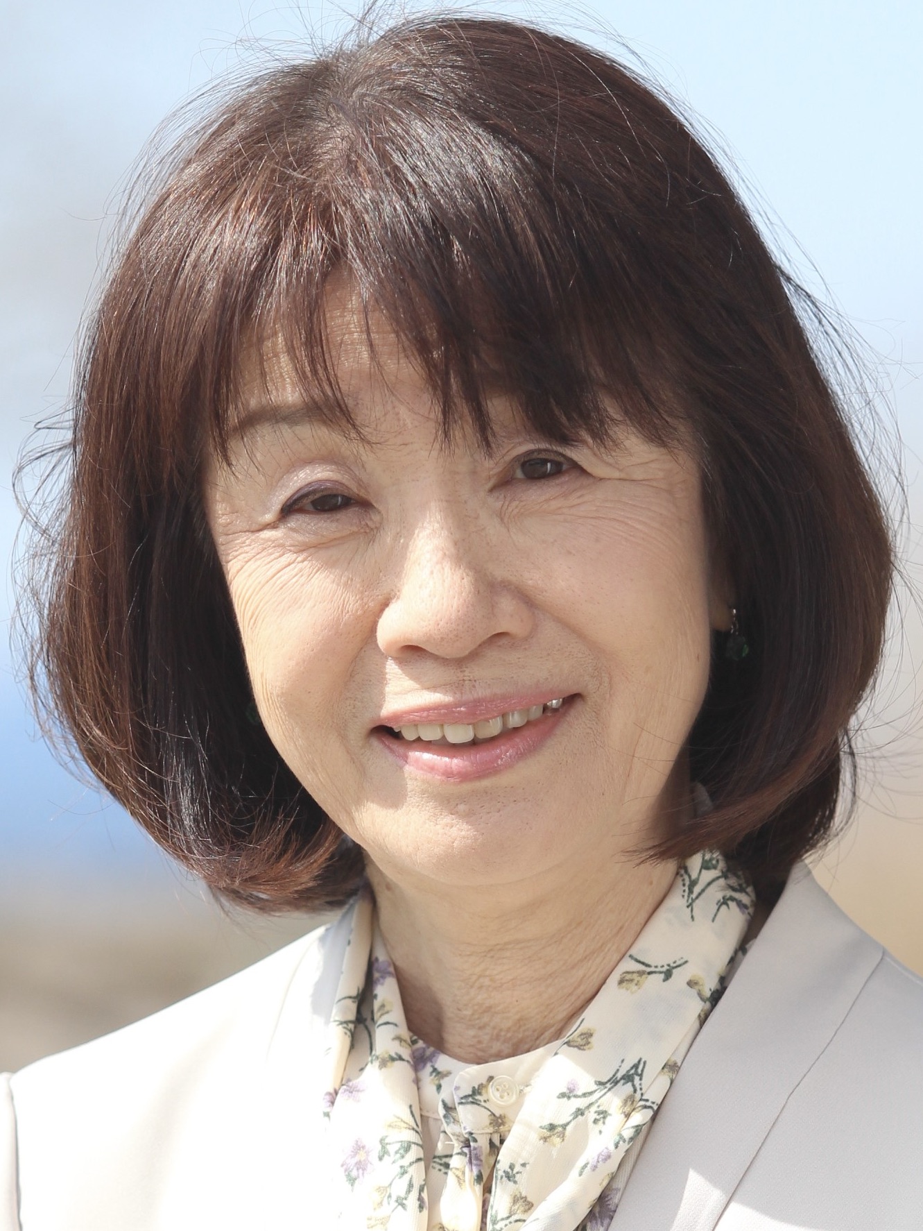 はくいし 恵子