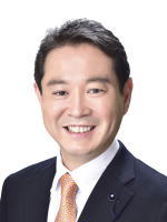 石井 健一郎